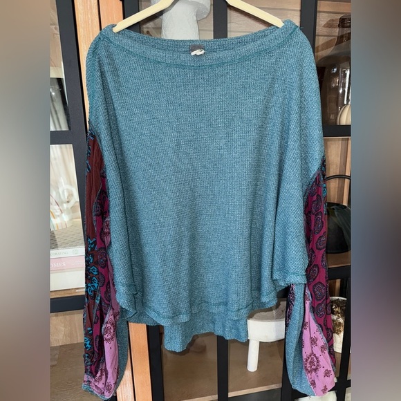 Free People long sleeve top waffle knit We The Free Blossom Thermal patchwork - Picture 9 of 12